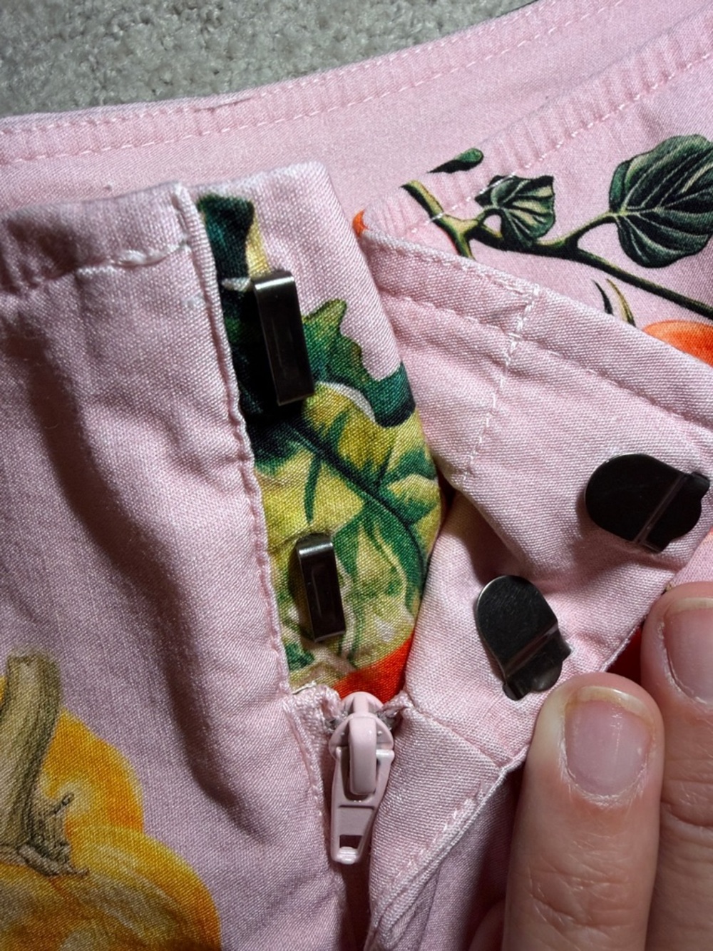 Maeve High-Rise Printed Crop Wide-Leg Pants garden veg print Anthropologie US10 - Picture 8 of 13